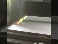 Máquina de corte a laser
