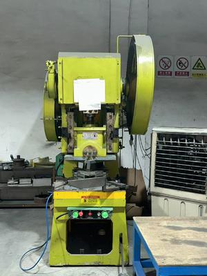 Bom preço CNC Servo Punch Press 1250 kN Force for Sheet Metal Fabrication on-line
