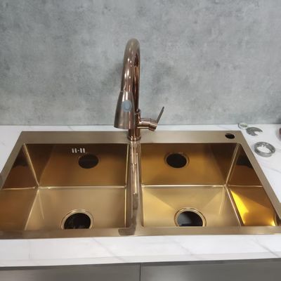 qualidade  Handmade Stainless Steel Kitchen Sink with Food Grade 304/316 Stainless Steel 250-300mm Bowl Depth and 1.2-2.0mm Panel Thickness fábrica