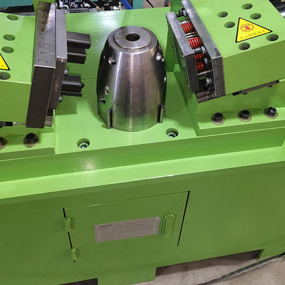 A chaleira automática que faz a máquina para o furo do corpo da chaleira perfura multifuncional