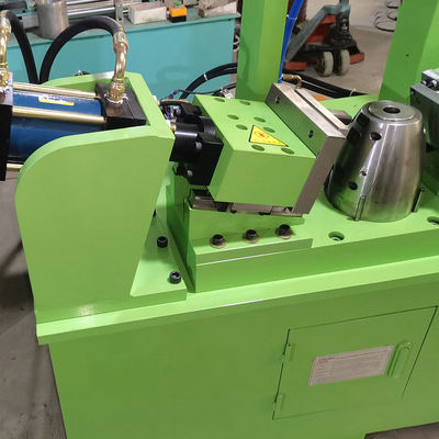 A chaleira automática que faz a máquina para o furo do corpo da chaleira perfura multifuncional