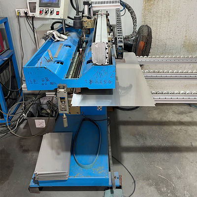 Bom preço Máquina de soldadura de costura reta de chapa metálica para chapa de aço carbono e chapa de aço inoxidável on-line