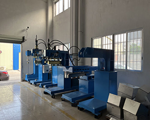 Linha de produção de processamento manual de sumidouros de aço inoxidável 201/304 estável e de alta eficiência