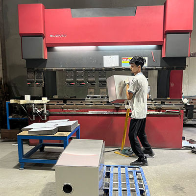 63T Máquina de dobra de chapas de aço inoxidável de alta eficiência