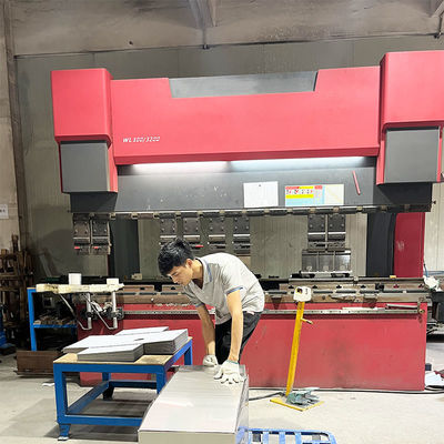 Máquina de dobra de chapas de aço inoxidável de corte de plasma CNC de precisão para lavatórios feitos à mão de alta qualidade