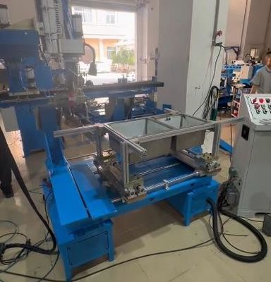 Máquina especial de solda de borda interna CNC de vários eixos para trabalhos complexos de solda