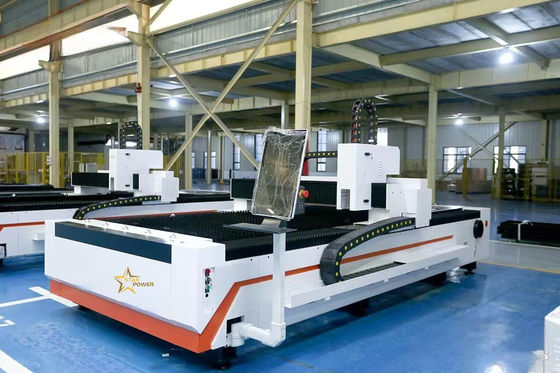 Máquina de corte a laser CNC Móveis metálicos Aparelhos eléctricos Tela de carbono de aço inoxidável Corte a laser