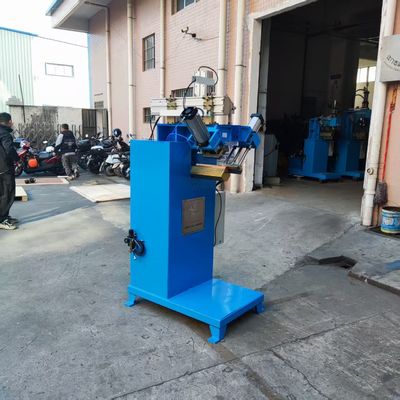 Eficiência com máquina de soldagem CNC de especificações múltiplas para filé de lavatório de aço inoxidável