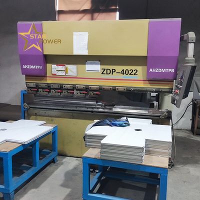 Linha de produção de lavatórios automáticos para máquinas de dobra
