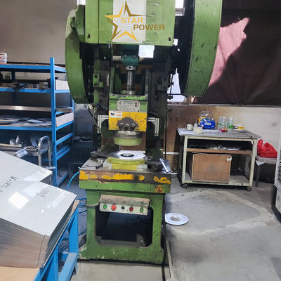 Máquina de dobragem por perfuração para produção e processamento de lavatórios de cozinha