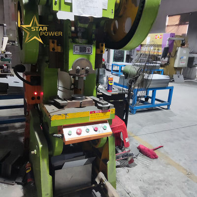 Pressão de punção de garganta profunda multifuncional para fabricação de lavatórios de cozinha e aparelhos domésticos