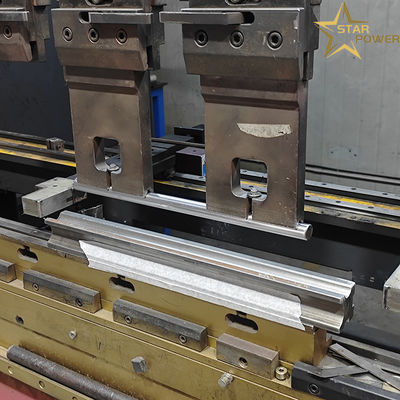 Máquina de dobra automática para dobra e moldagem de aço inoxidável