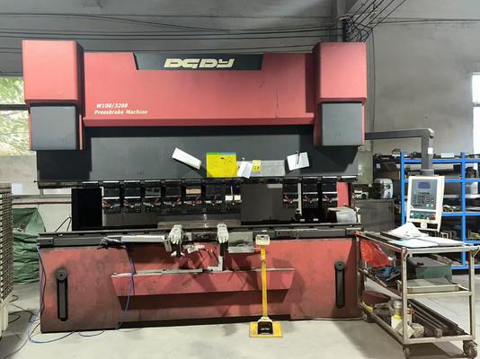 Máquina de dobração de precisão de água de recipiente