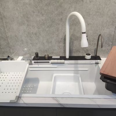 Bom preço Lava-louças de cozinha de aço inoxidável feita à mão com aço inoxidável de grau alimentar 304/316 250-300mm Profundidade da tigela e espessura do painel de 1,2-2,0mm on-line