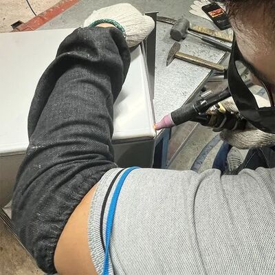 Máquina de Solda de Costura Reta para Fabricação de Pias de Cozinha Feitas à Mão